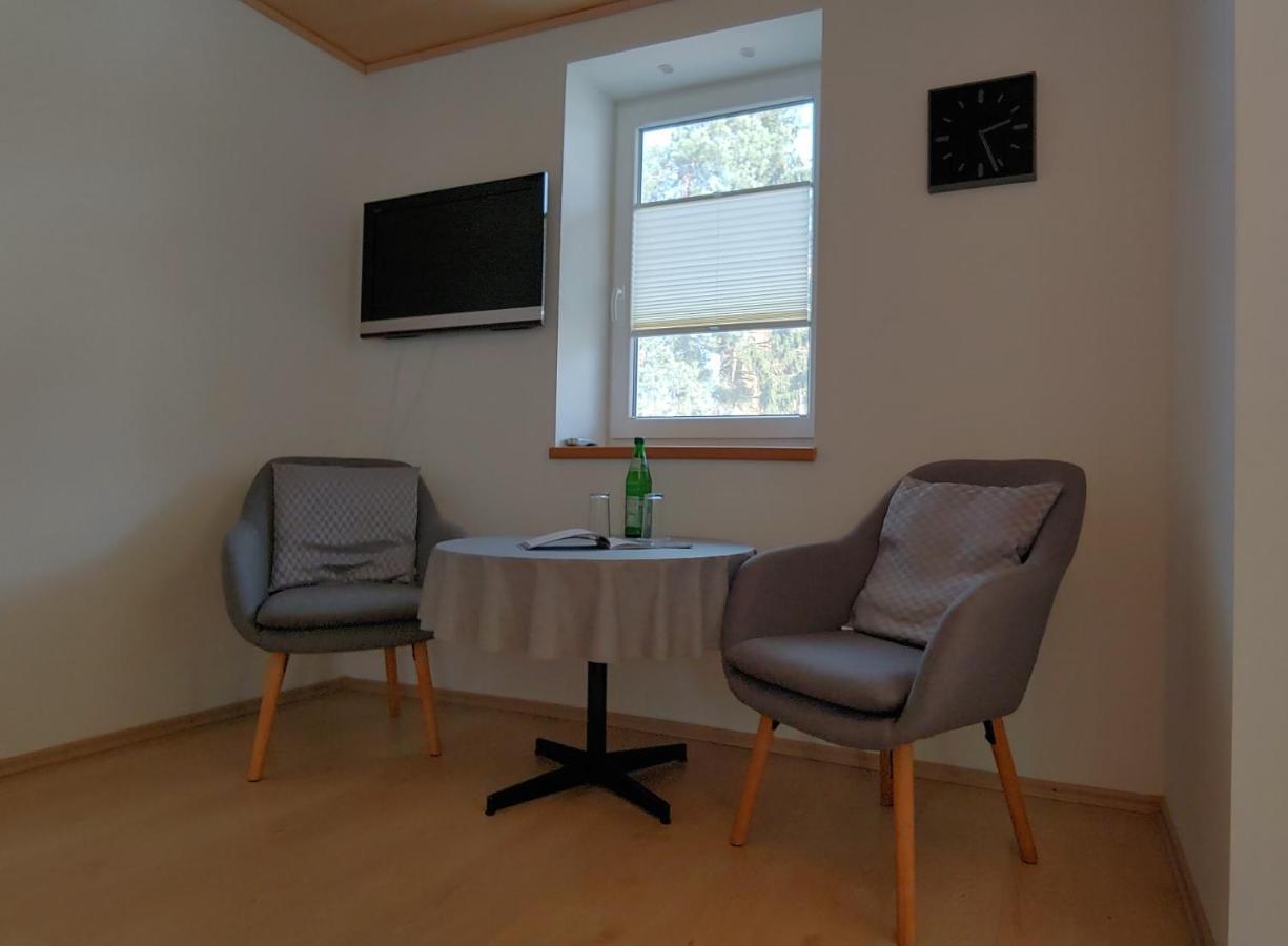 Moderne Am Kurpark - Zentral, Ruhig & Nah Am Edersee *